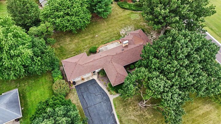 Property Photo:  1123 N Sangamon Avenue  IL 60936 