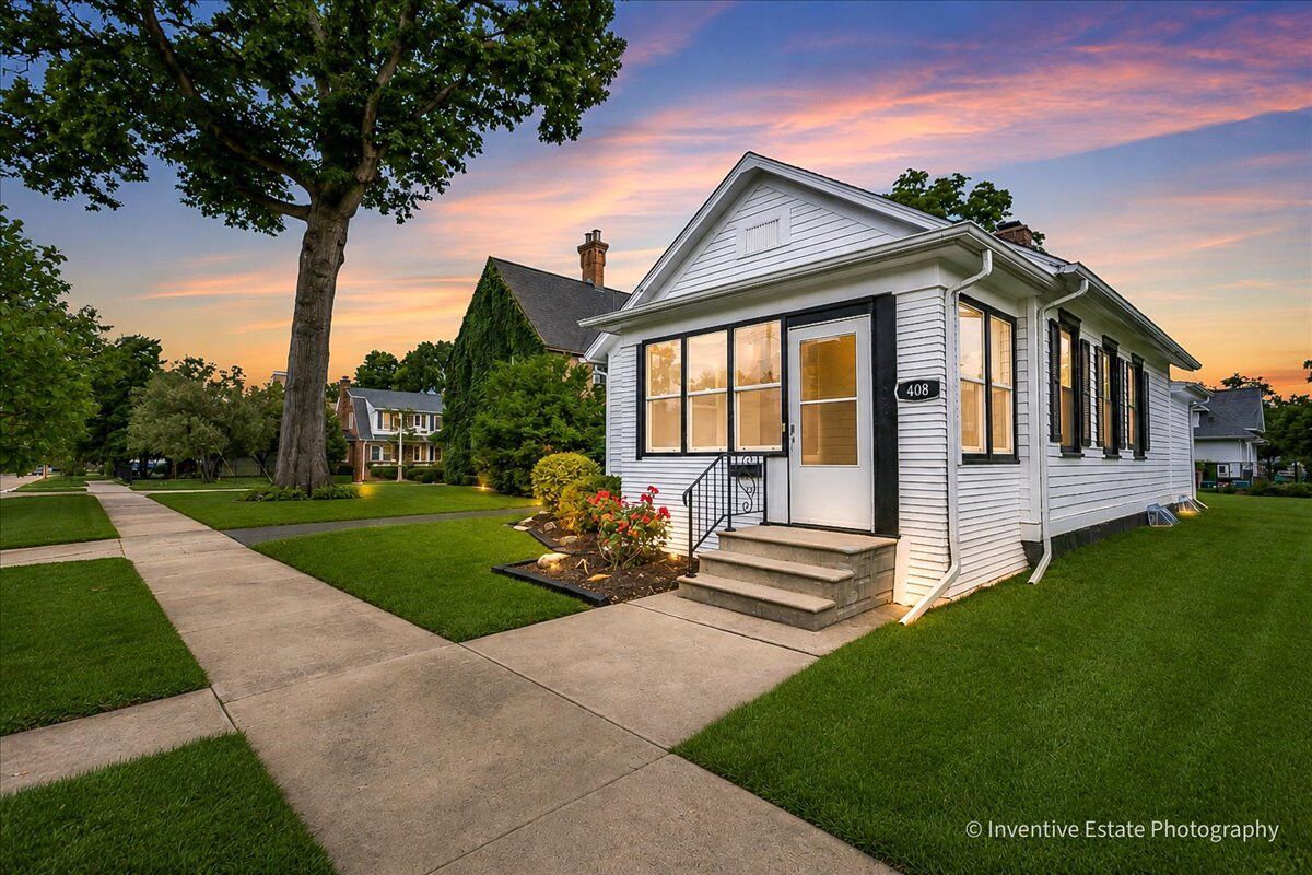 Property Photo: 408 Marcy Street IL 61350