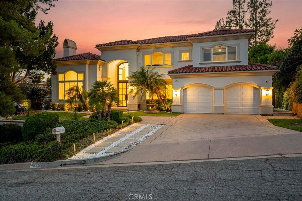 Property Photo:  350 Starlight Crest  CA 91011 