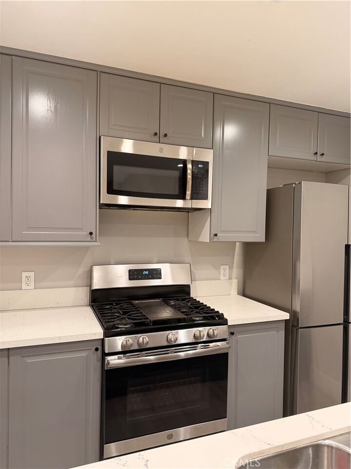 Property Photo: 13318 Del Sur Street CA 91340