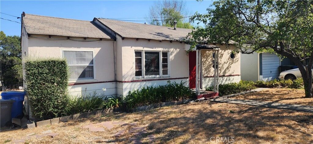 Property Photo:  1547 Phillips Street  CA 93401 