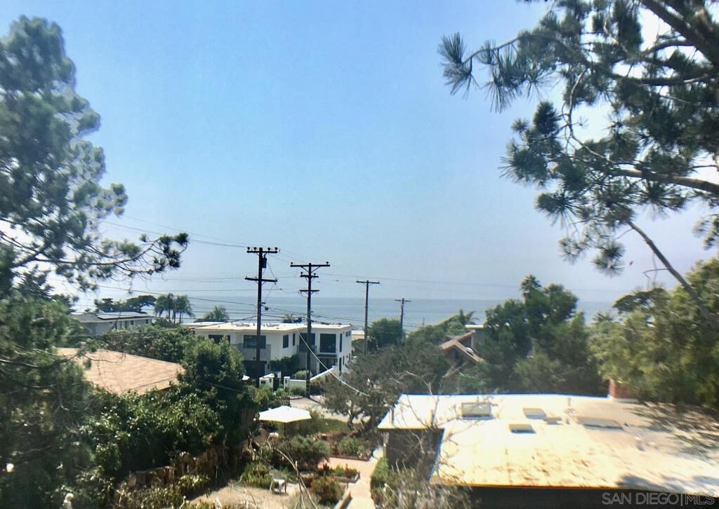 Property Photo: 223 10th Street CA 92014