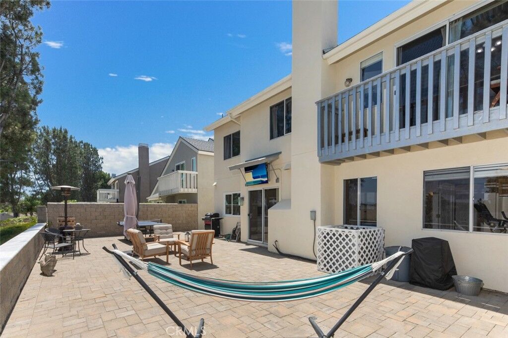 Property Photo:  10 Windflower  CA 92656 