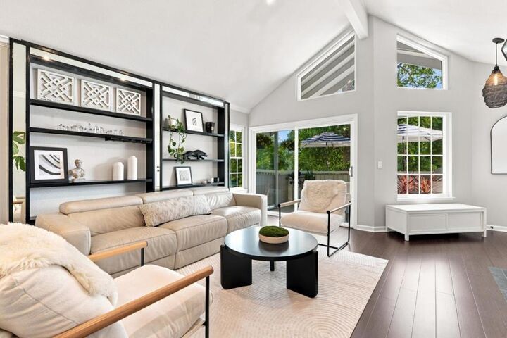 Property Photo:  1785 Vista Del Sol  CA 94404 