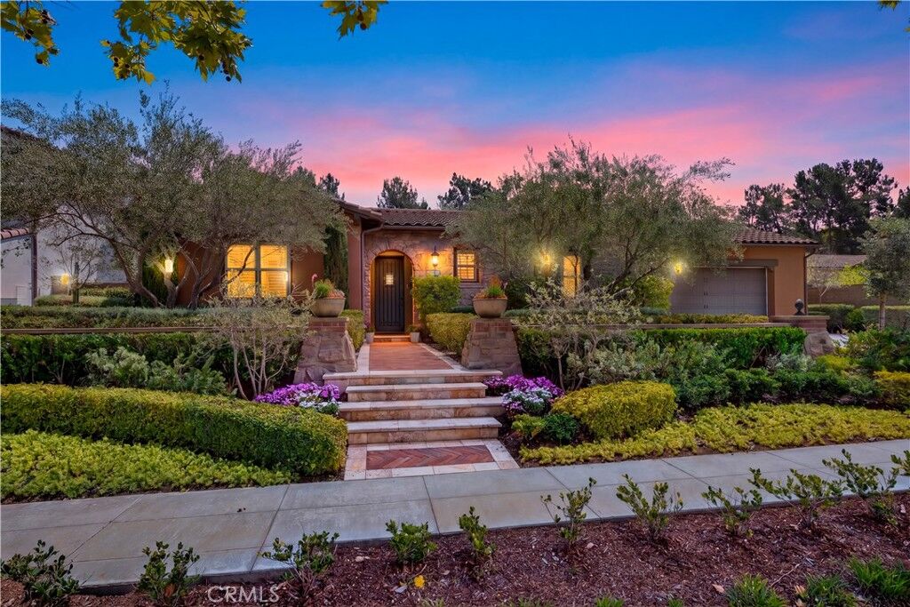 Property Photo:  8 Gaucho  CA 92694 