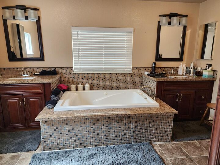 Property Photo:  178 Brookshire Way  CA 95678 