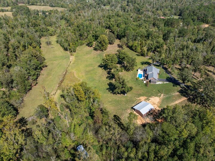 Property Photo:  2743 Mouse Tail Rd  TN 38363 