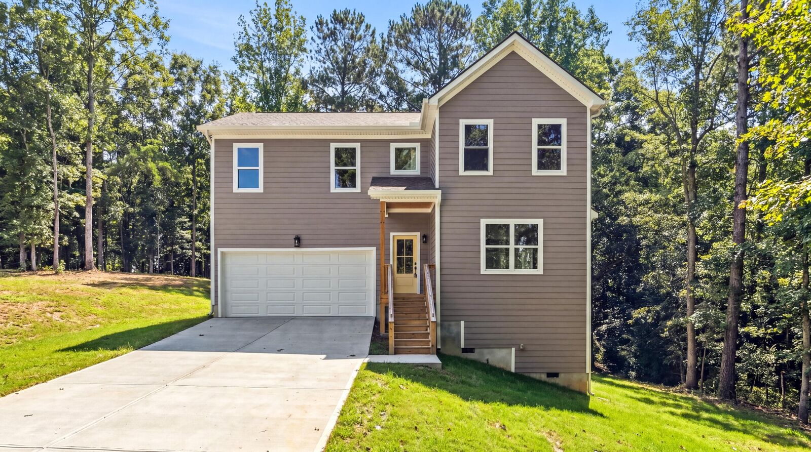 Property Photo: 107 Jamestown Road TN 37341