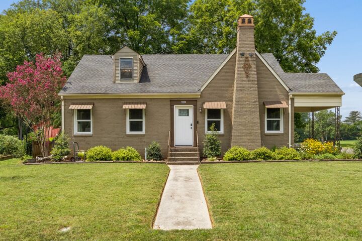 Property Photo: 1109 Grantland Ave TN 37129