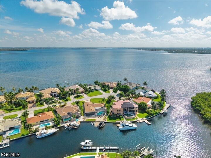 Property Photo:  14641 Fair Haven Road  FL 33908 