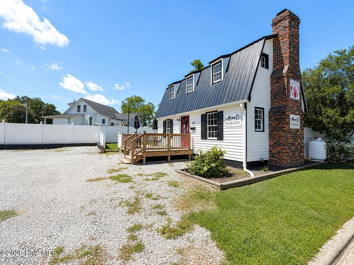 Property Photo:  105 Railroad Street  NC 27845 