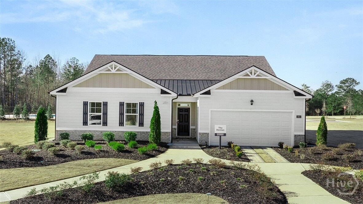Property Photo: 1211 Kingston Avenue 85 GA 30625