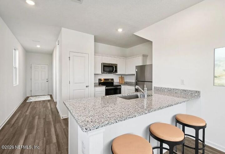 Property Photo:  1115 Otter Brook Street  FL 32218 
