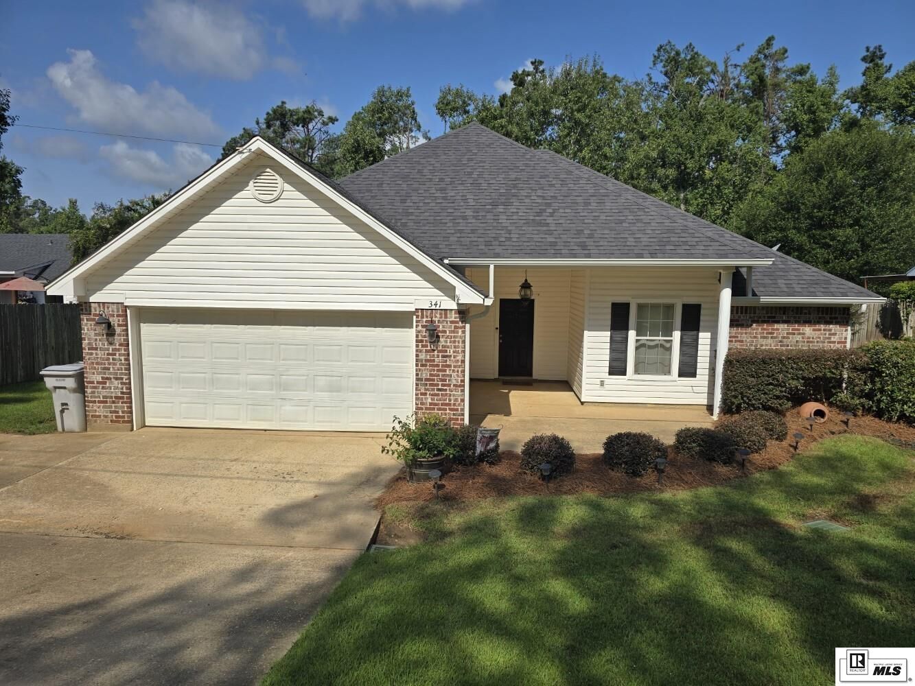 Property Photo: 341 Avant Road LA 71291