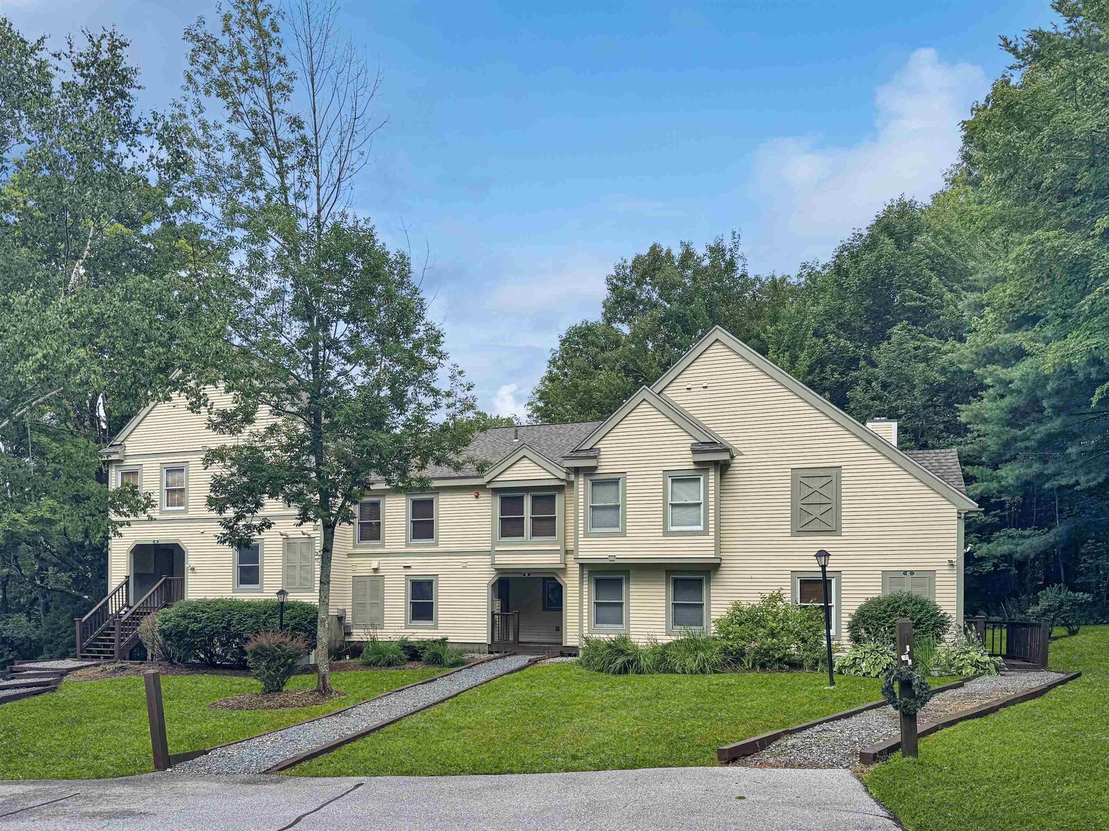Property Photo: 4B Newfane Circle VT 05356