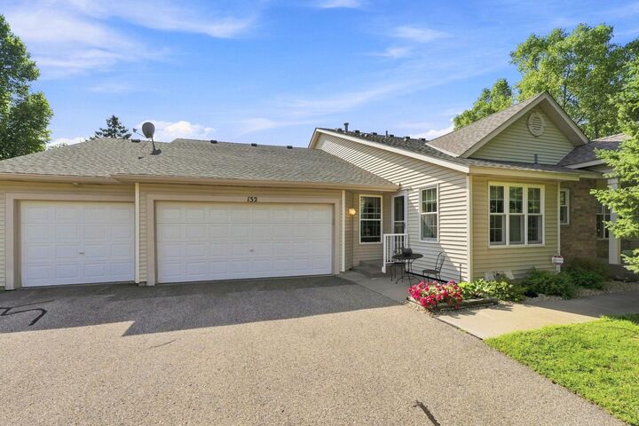 Property Photo: 132 Wedgewood Court MN 55115