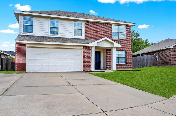 Property Photo: 6432 Paradise Valley Road TX 76112