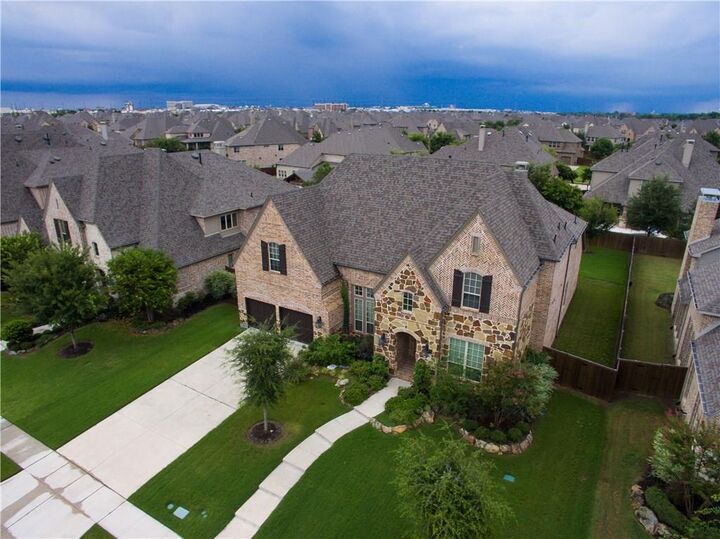 Property Photo:  879 Grassy Shore Court  TX 75013 