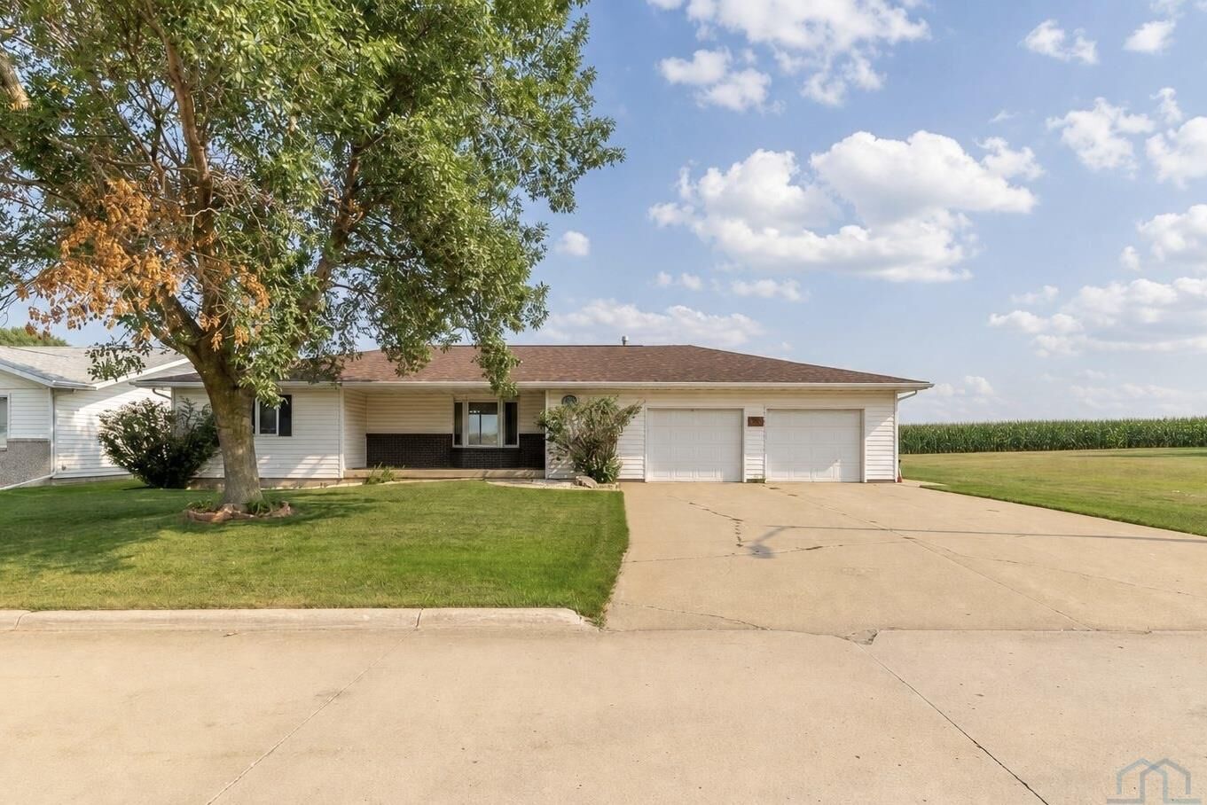 Property Photo: 307 Kurtz Drive IA 51028