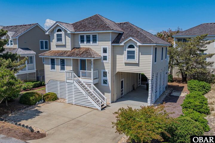 Property Photo: 404 W Green Jacket Way NC 27959
