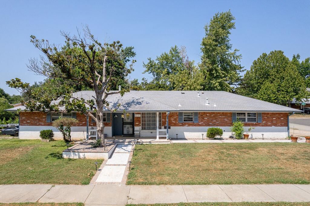Property Photo:  4101 Mason Drive  OK 73112 