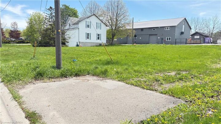 Property Photo: 6 Brydges Street ON N3L 1R4