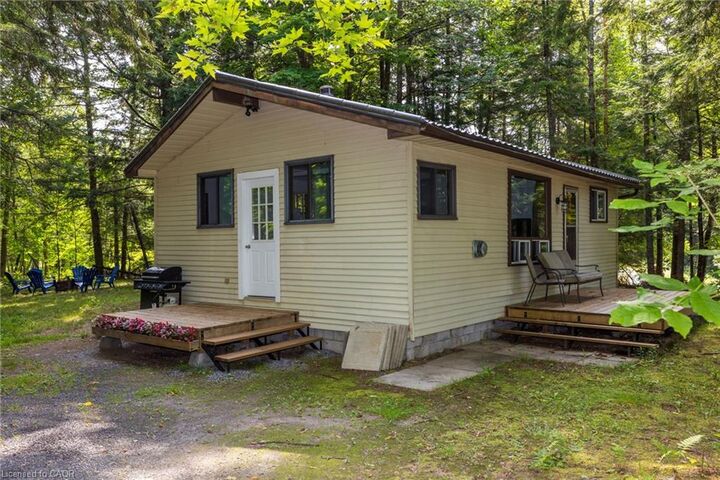 Property Photo:  69 North Drive  ON P1H 2J2 
