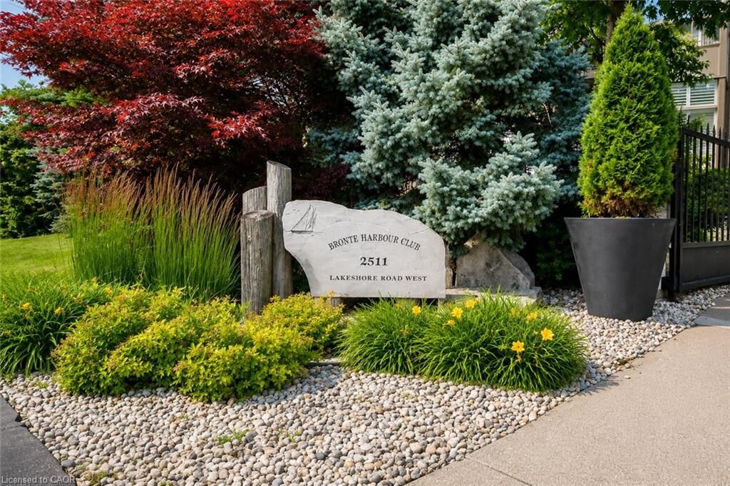 Property Photo: 2511 Lakeshore Road W 216 ON L6L 6L9