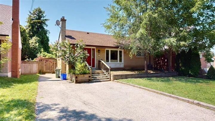 56 Lower Horning Road — photo 1