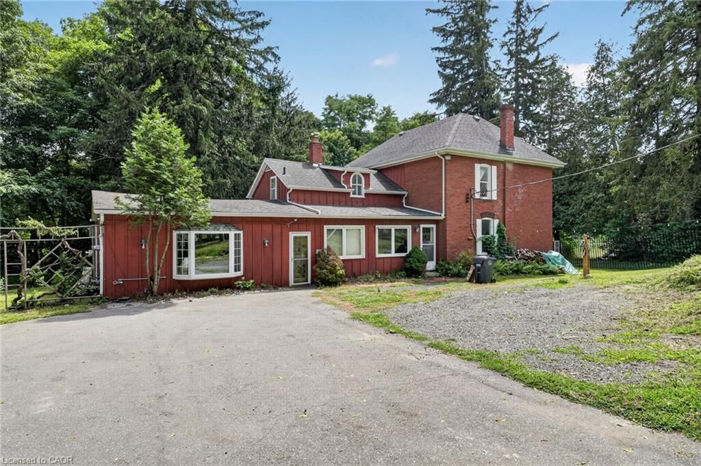Property Photo: 1396 Progreston Road ON L0R 1H3