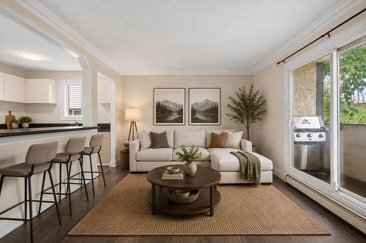 Property Photo: 1817 11 Avenue SW 301 AB T3C 0N7