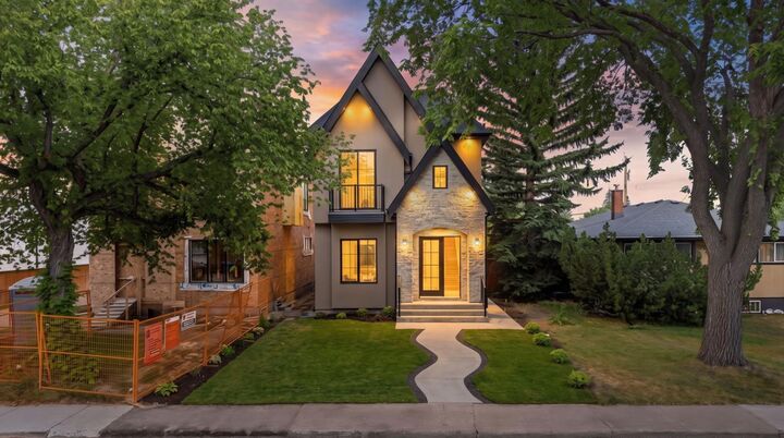 Property Photo:  1826 6 Street NE  AB T2E 3Z1 