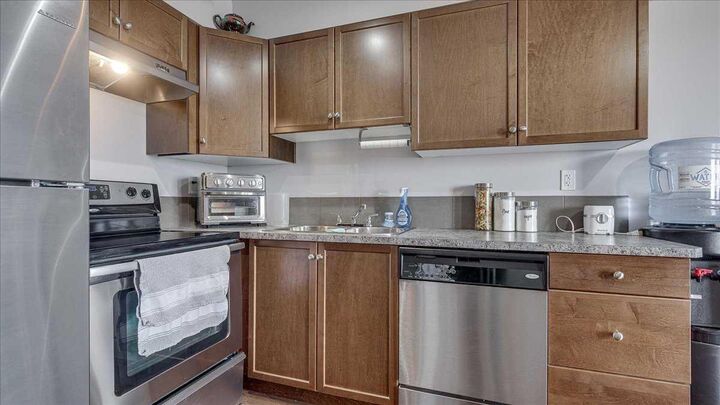 Property Photo: 3 Broadway Rise 410 AB T4S 0G9