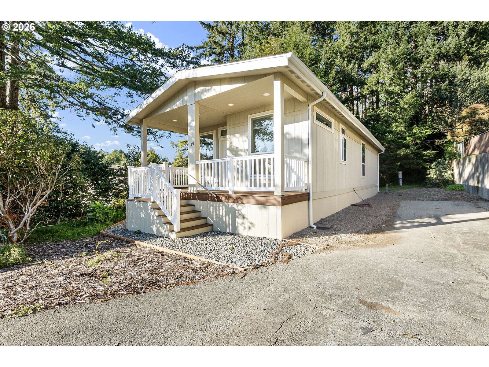 Property Photo:  98041 Hallway Rd 19  OR 97415 
