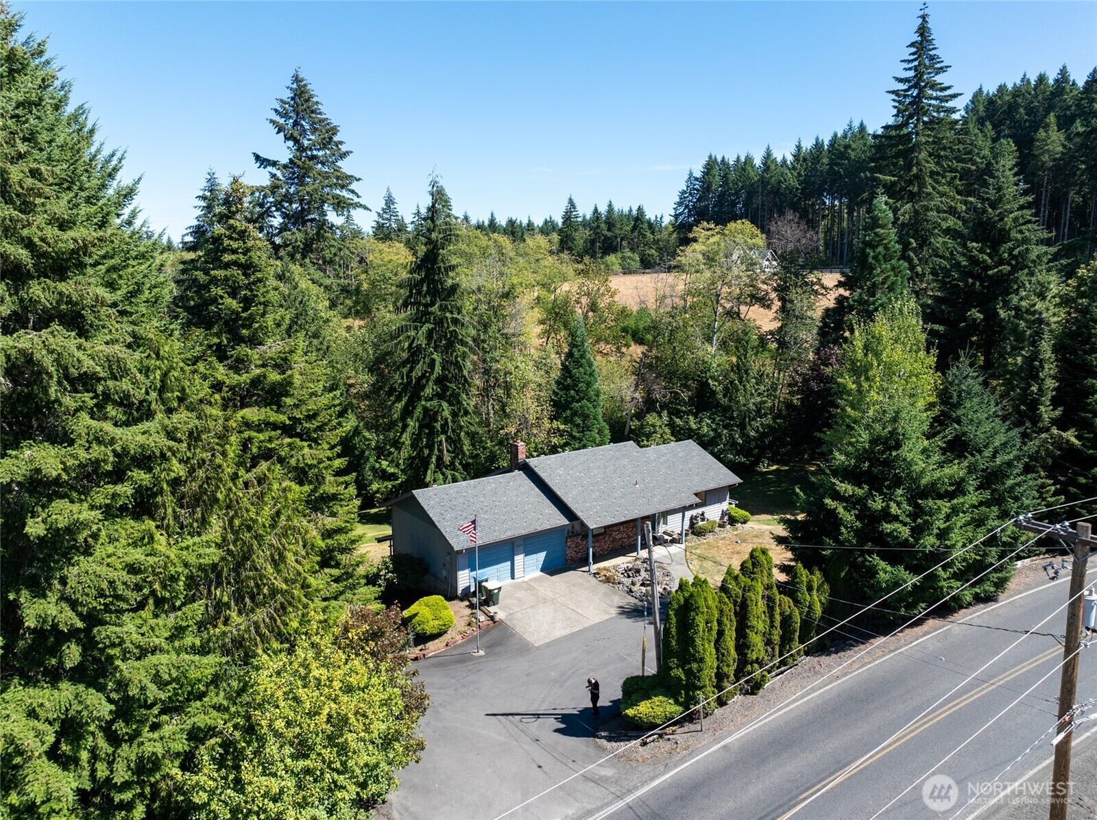 Property Photo: 237 Frogner Road WA 98532