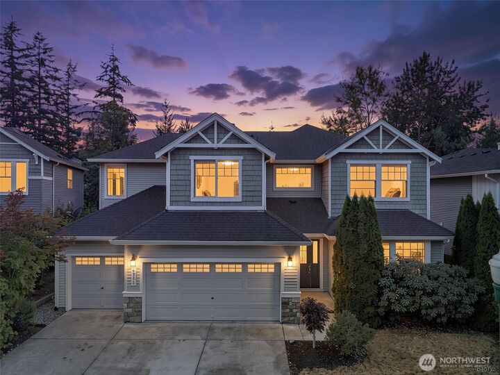 Property Photo:  6733  Montevista Drive SE  WA 98092 