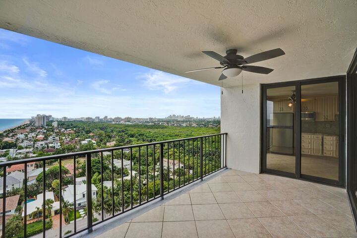 Property Photo: 1901 N Ocean Boulevard Sthc FL 33305