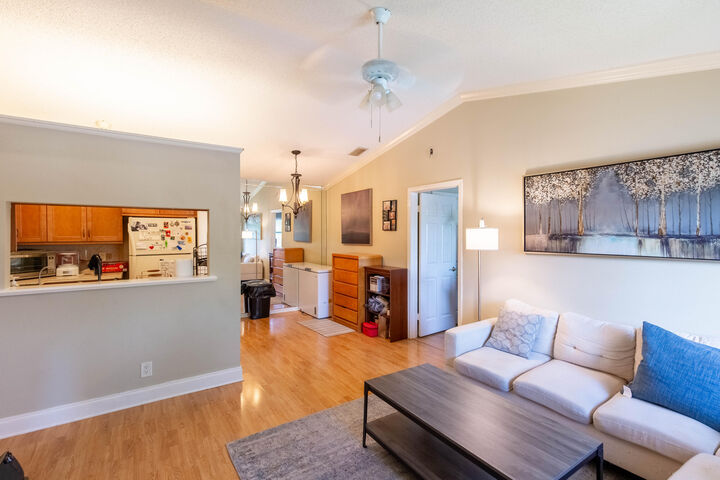 Property Photo:  4703 Lucerne Lakes Boulevard E 204  FL 33467 