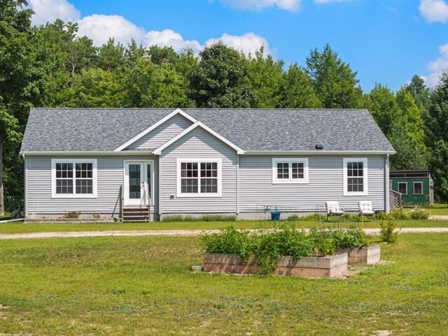 Property Photo: 7533 N Maple MI 49659