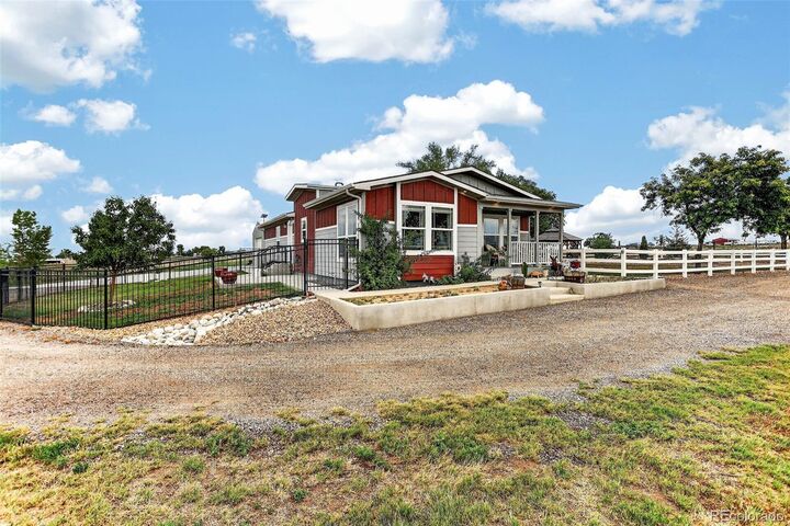 Property Photo:  2739 County Road 29  CO 80621 