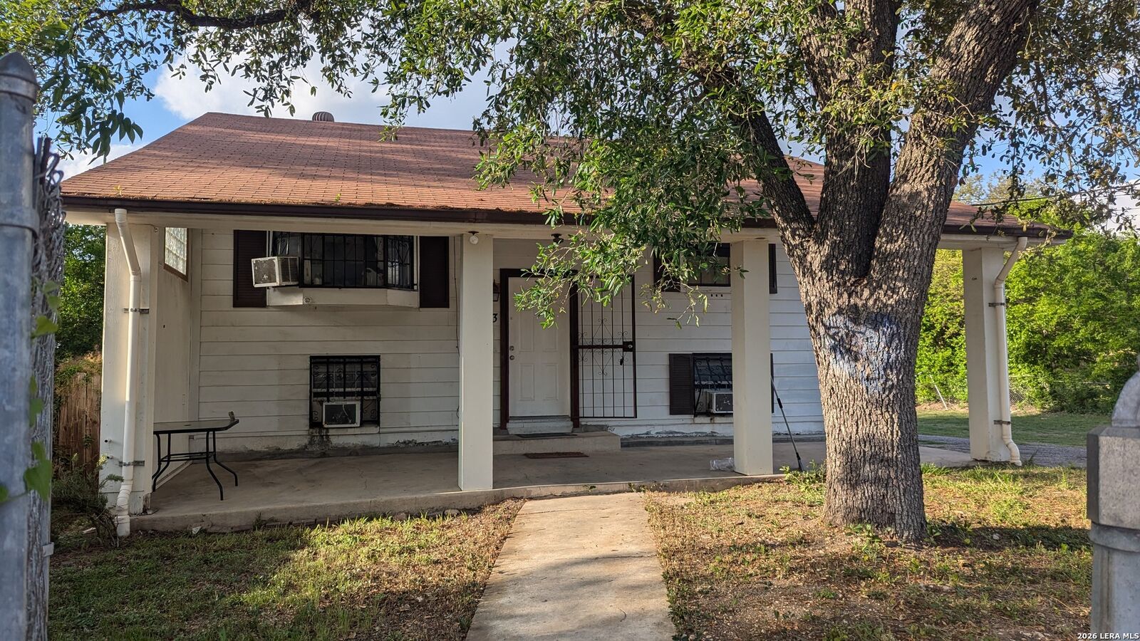 Property Photo:  213 Earl B  TX 78212 