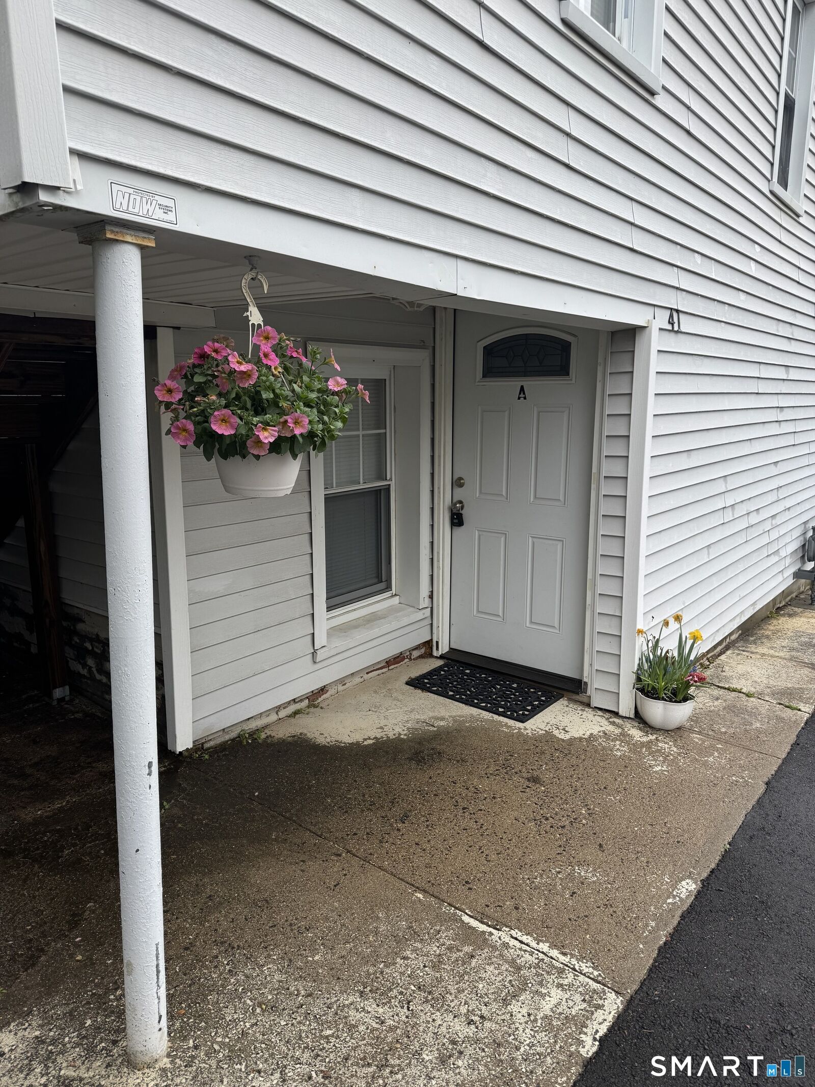 Property Photo: 41 Hubbard Place A CT 06517