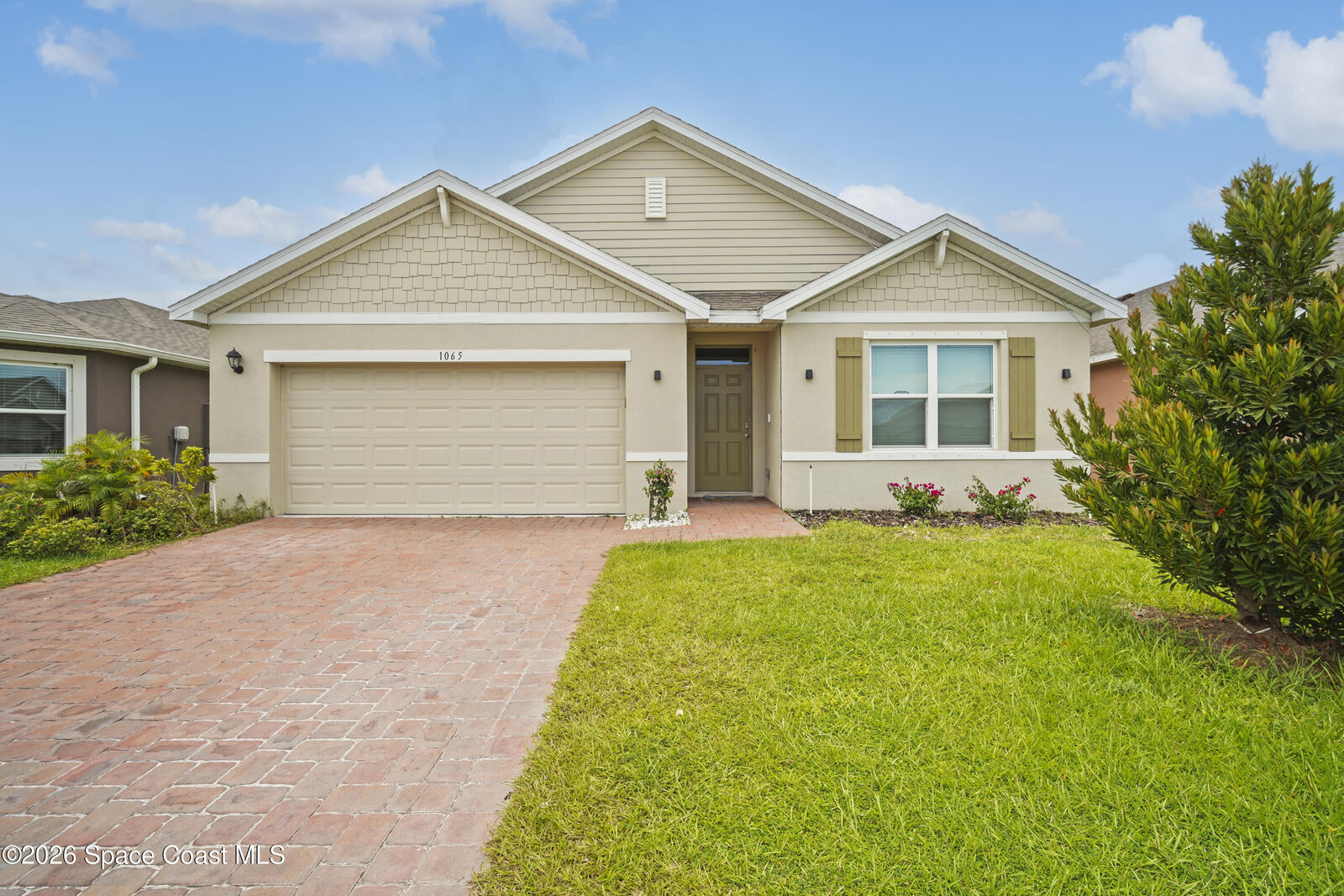 Property Photo: 1065 Dugan Circle SE FL 32909
