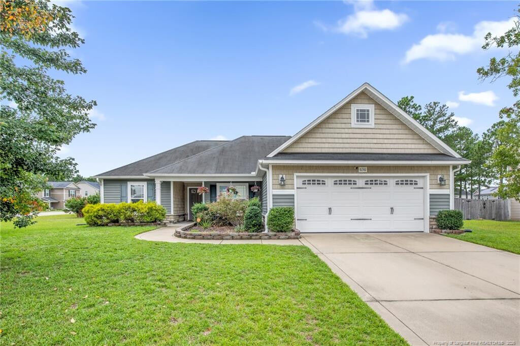 Property Photo:  636 Wood Point Drive  NC 28323 