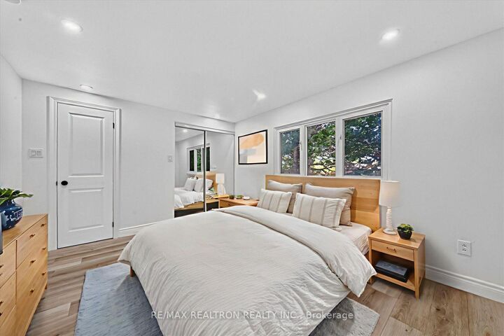 Photo de la propriété: 331 Trudelle Street 49 ON M1J 3J9