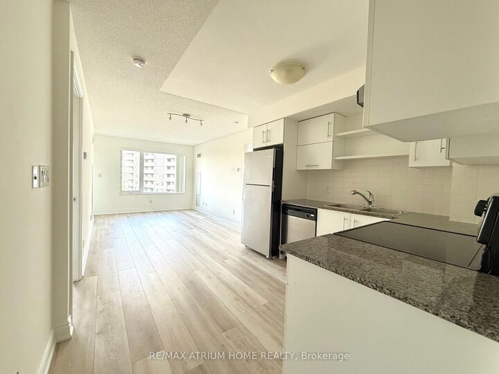 Property Photo: 233 South Park Road 602 ON L3T 0B4