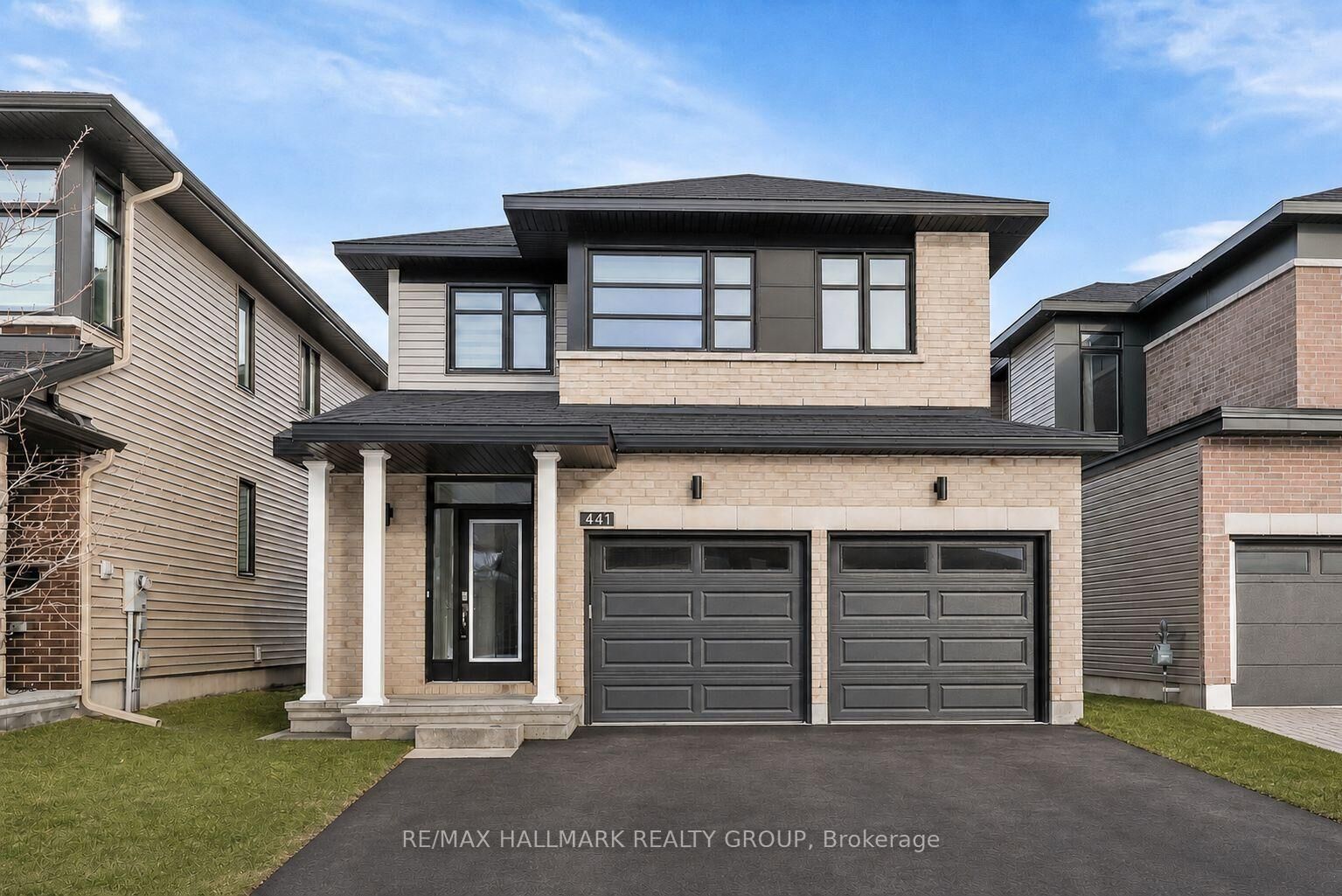 Property Photo: 441 Turmeric Court ON K2S 2X8
