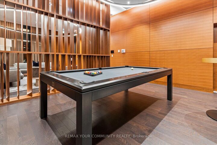 Property Photo:  7895 Jane Street 2214  ON L4K 2M7 