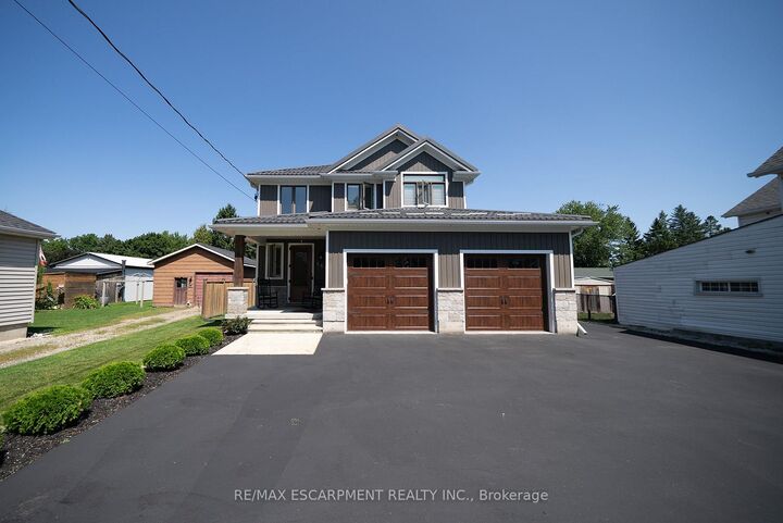 166 King Street — photo 1