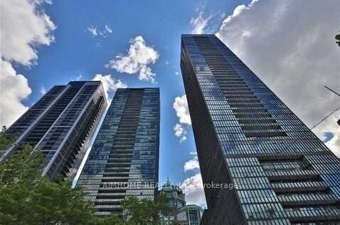 Property Photo:  101 Charles Street E 2304  ON M4Y 1V2 